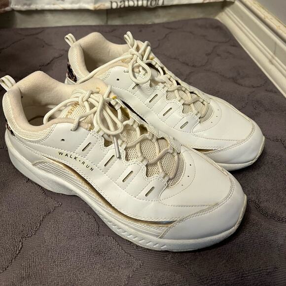 Easy Spirit Cream Sneakers with Animal Print Sz 10W - Picture 2 of 10